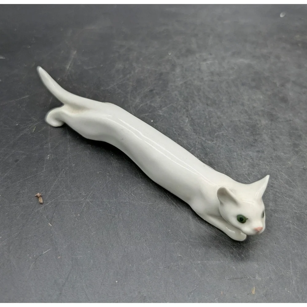 Set/2 Art Deco Pfeffer Gotha Vintage White Porcelain Cat and Dog Knife Rests 3